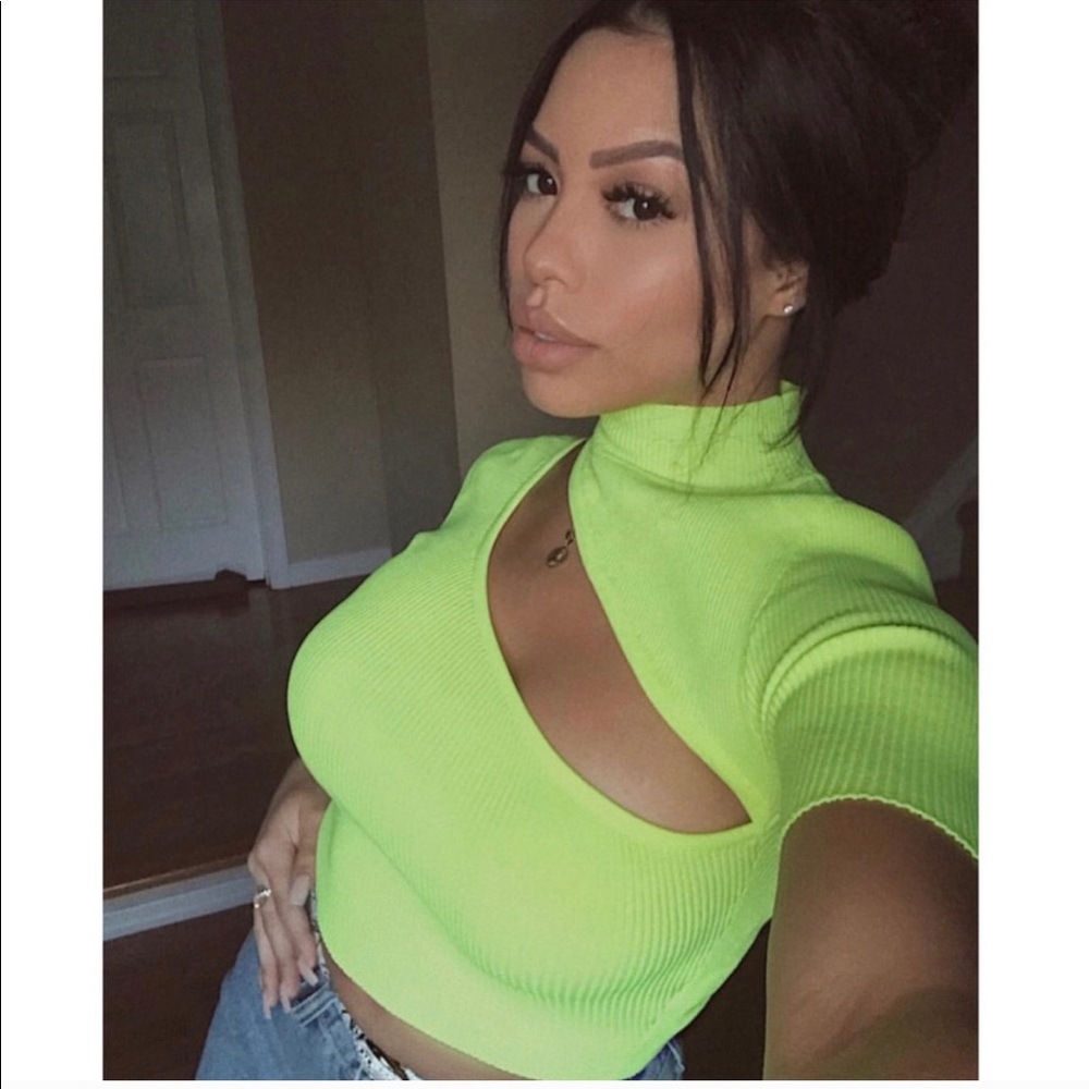 ☀️ Neon Yellow Slash Ribbed Knit Crop Top